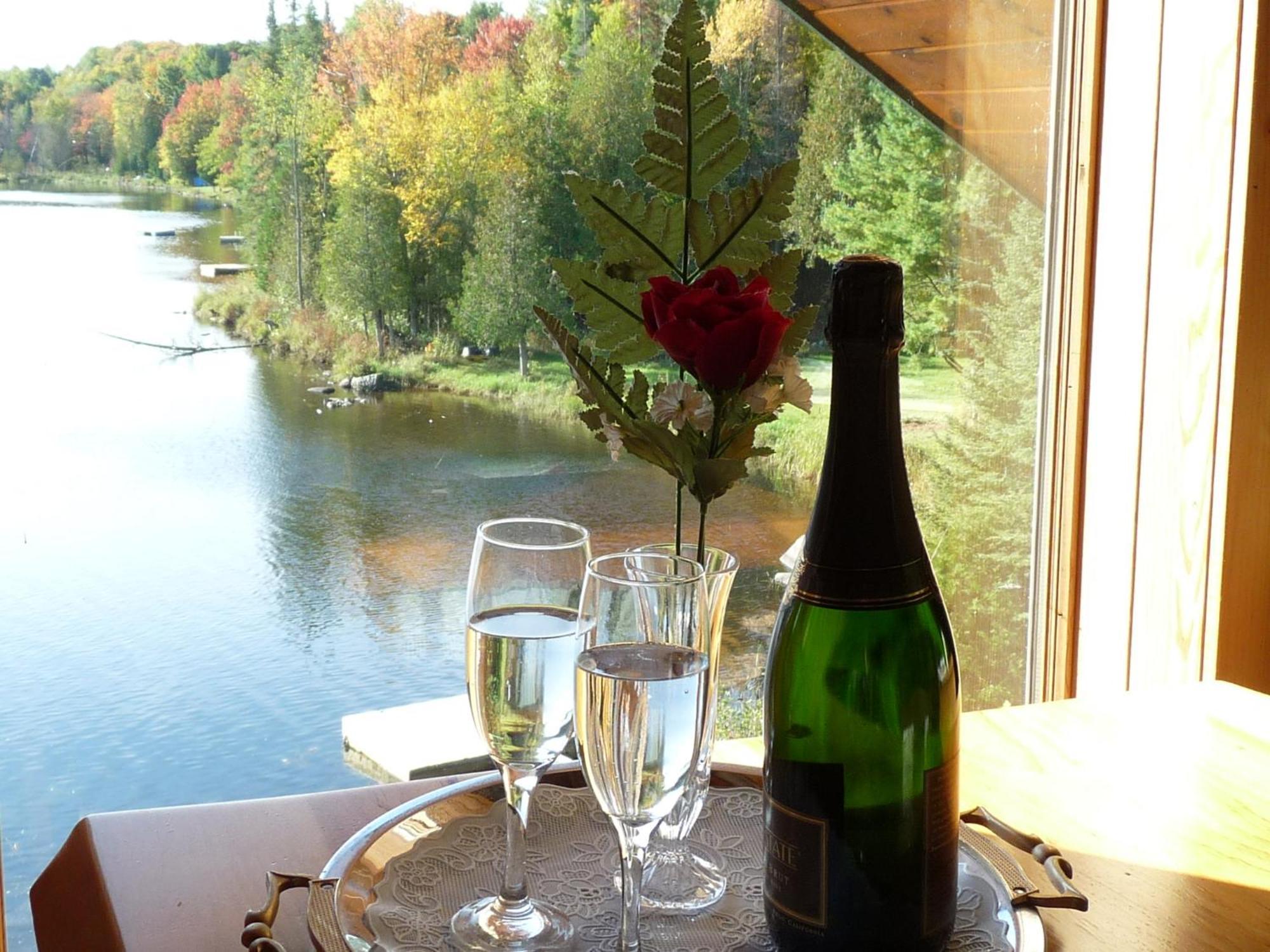 Sunny Rock Bed & Breakfast Minden Buitenkant foto