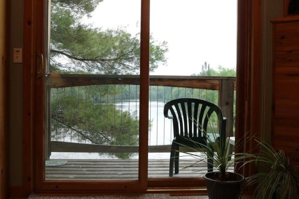 Sunny Rock Bed & Breakfast Minden Buitenkant foto