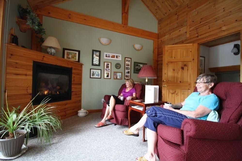 Sunny Rock Bed & Breakfast Minden Buitenkant foto